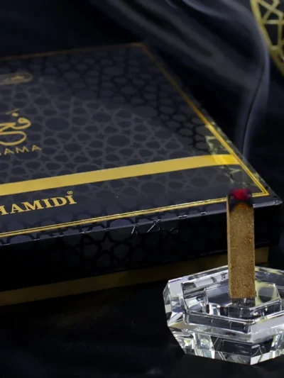 Hamidi Fakhama Oud Luxury Bakhoor Set Tamaie. Ambalate in cutie de cadou de lux. Contine 10 batoane compacte de bukhoor- Aroma orientala naturala.