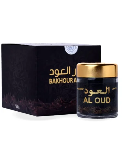 Bakhour Al Oud Banafa for Oud, un miros floral lemnos, este lumina soarelui care strălucește pe petale de flori. Bucati de lemn (aschii de lemn) infuzate cu arome de lavanda si frezii in deschidere. In timp ce liliacul din notele de mijloc se imbina cu arome de ambra si lemn de agar (oud), in notele de baza.